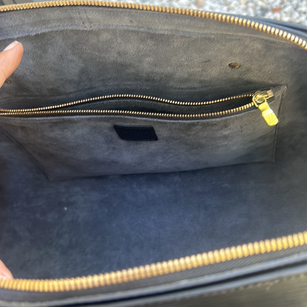 Louis Vuitton GM Solferino epi bag🎉🎉Host Pick small bag not included - Picture 10 of 10